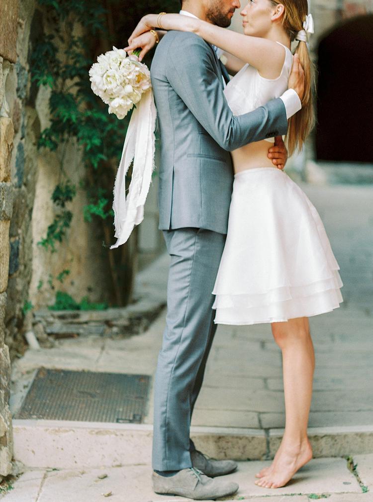 https://sharp.stylemepretty.com/submissions/uploads/138150/5600f38c8f9c9$!750x.jpg