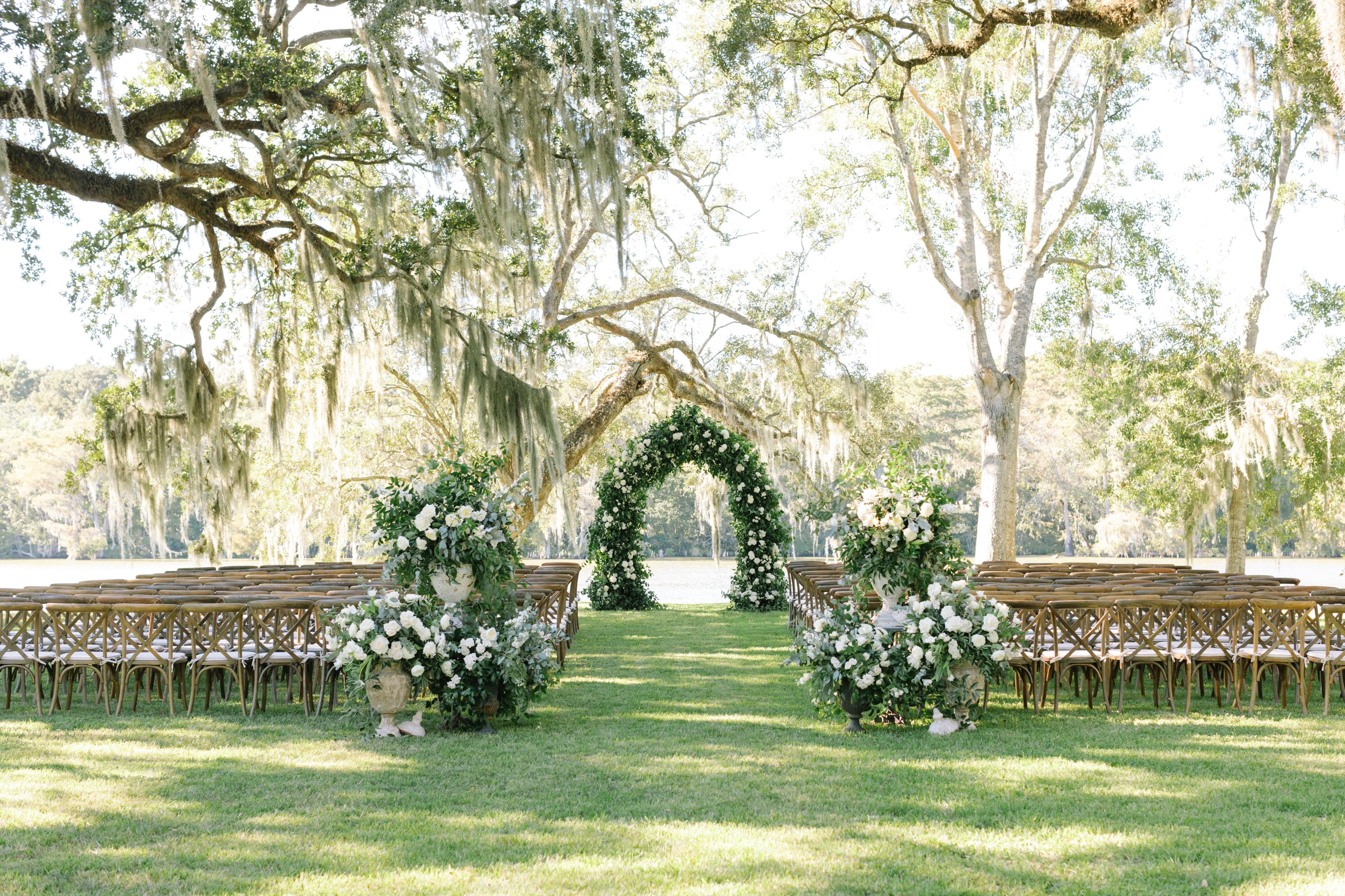 This Elegant Louisiana Wedding at the Bride's Family Plantation Is...